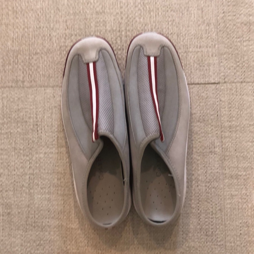 Cole Haan slip in nike air sneakers